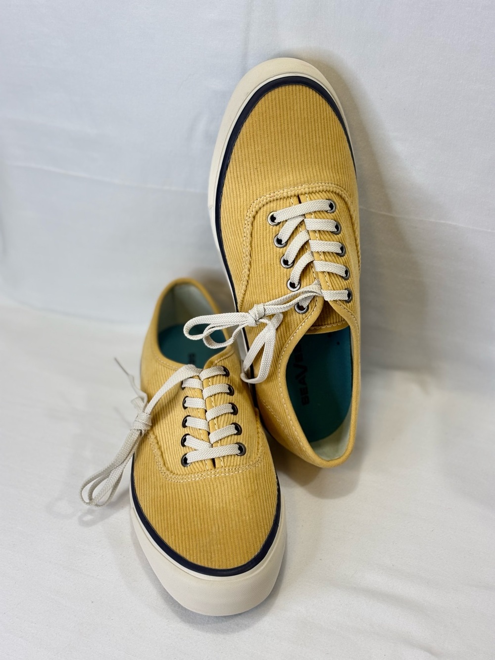 ***NEW*** SEAVEES LEGEND Mustard Yellow Corduroy Lace-Up Sneakers SZ 7.5 $88